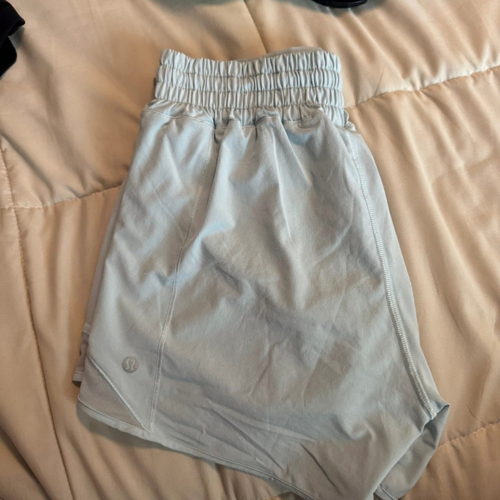 lululemon hotty hot Women's Light Blue Shorts
